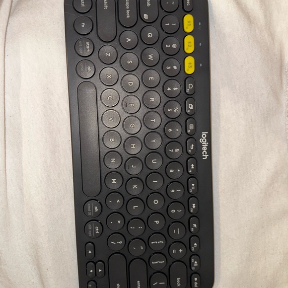 Logitech BlueTooth Keyboard - Picture 2 of 2